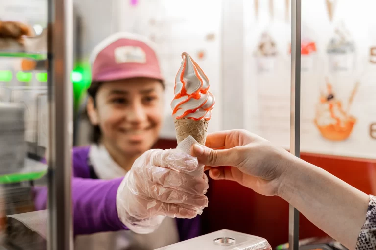 Кассир-консультант